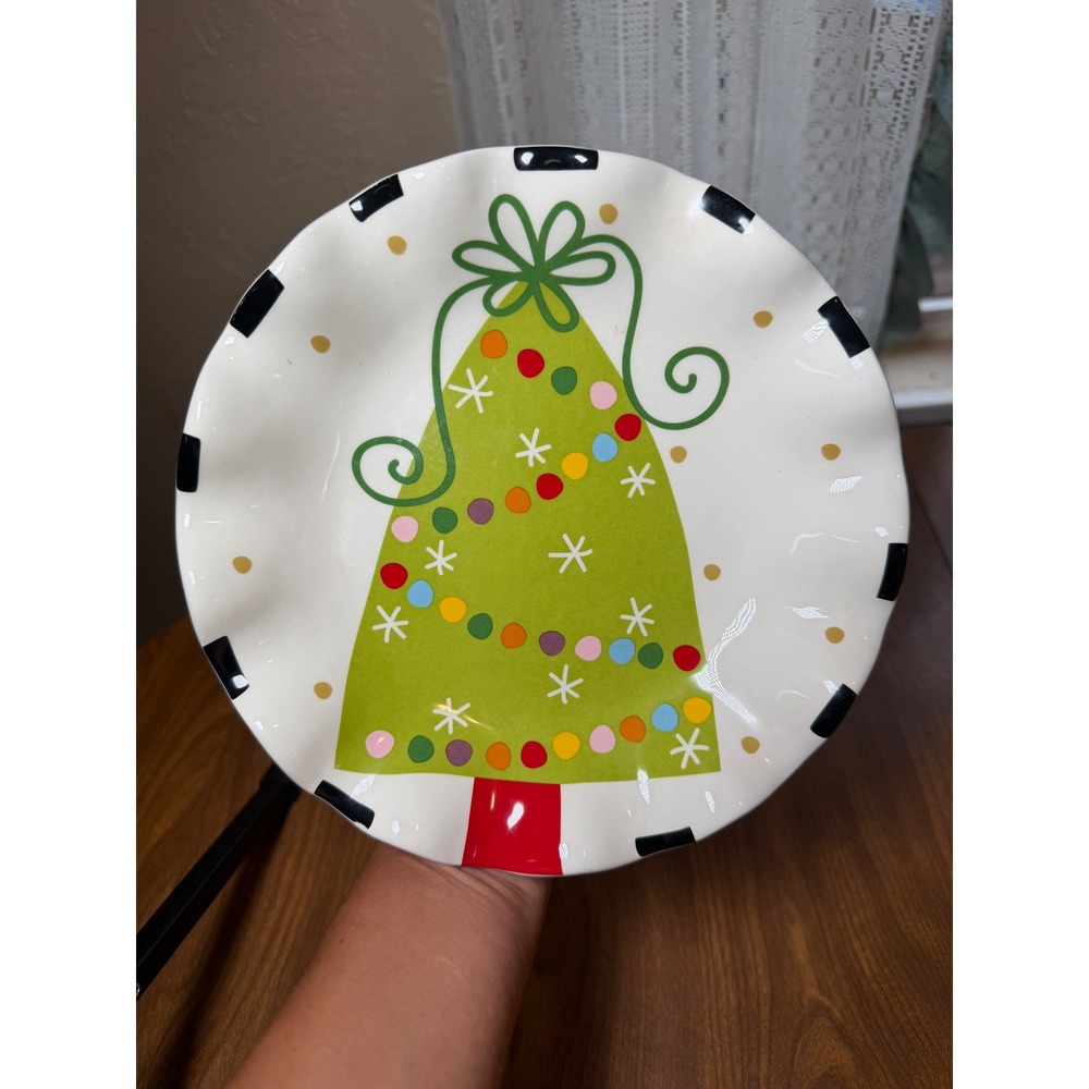 Coton Colors Christmas Tree Ruffled Ceramic Dessert Plate White Green 8.25"